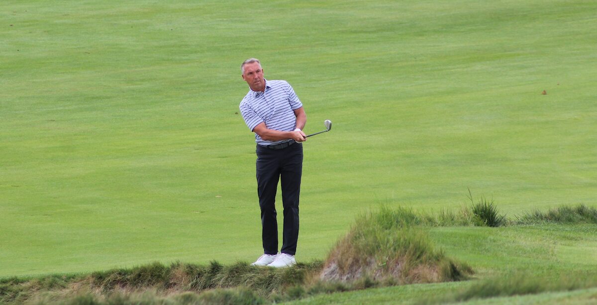 Rick Stimmel playing into the 18th green